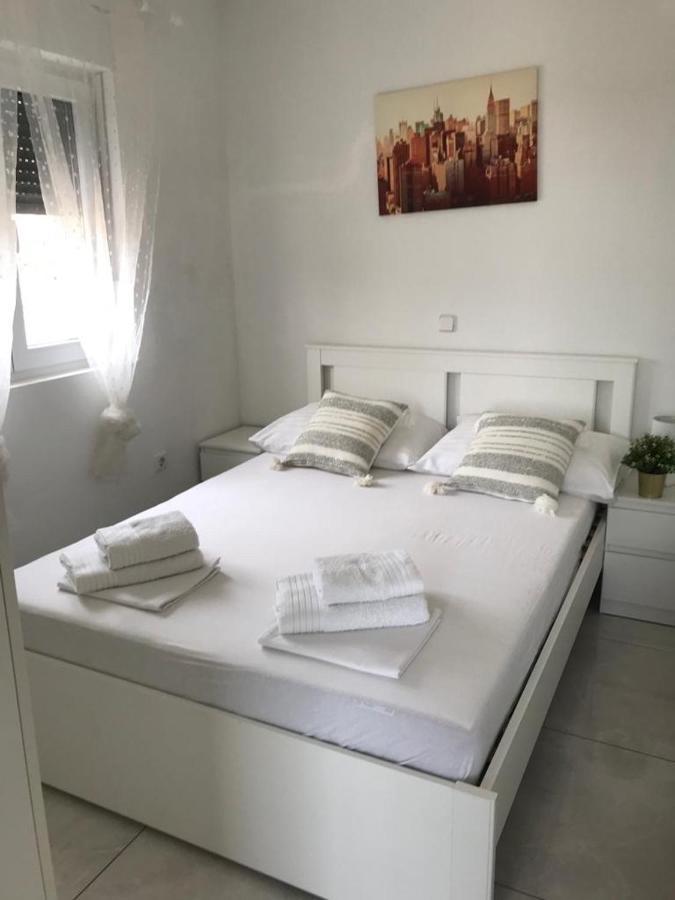 Nelany Appartement Zubovići Buitenkant foto