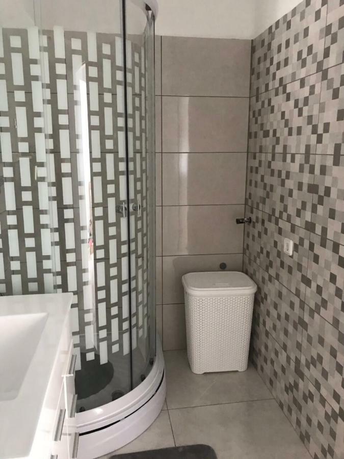 Nelany Appartement Zubovići Buitenkant foto