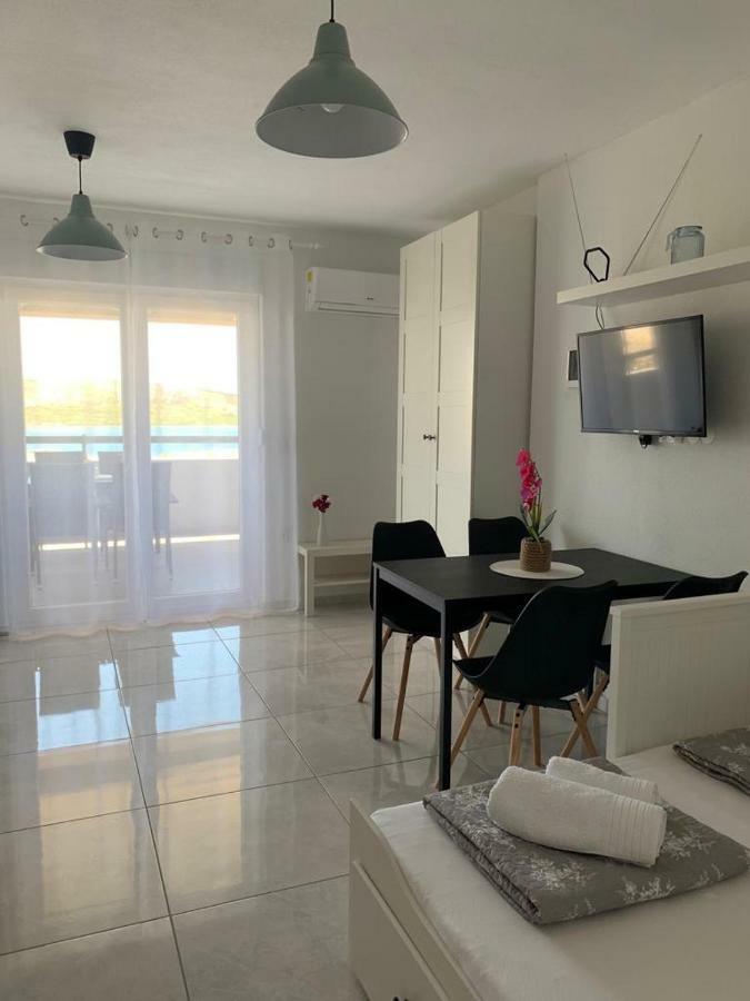 Nelany Appartement Zubovići Buitenkant foto